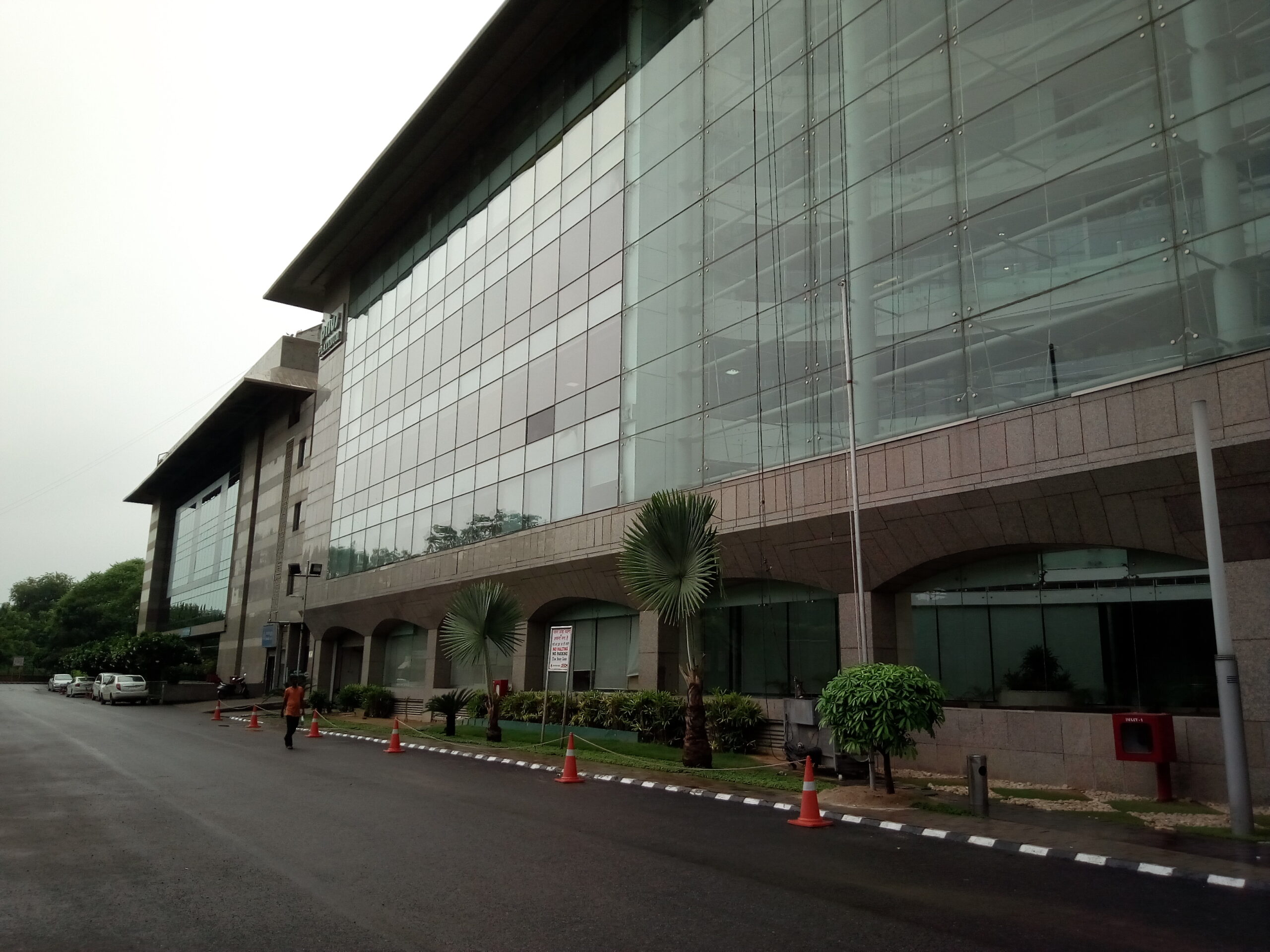 D3 Prius tower Saket