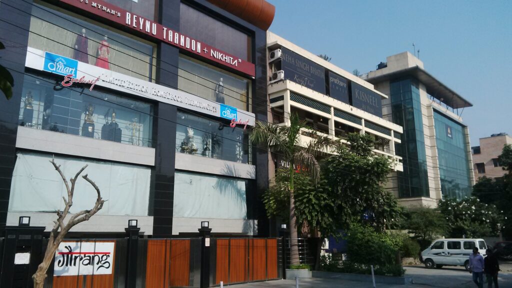 High street commercial buildings at Defence colony